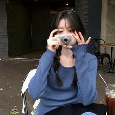 战神大人，三夫人给你生了个黑娃